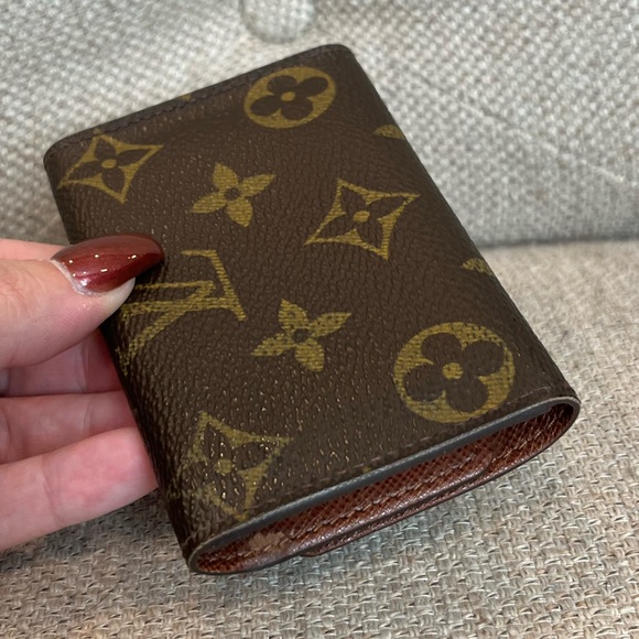 Louis Vuitton Monogram 6 Ring Key Case - Picture 8 of 10